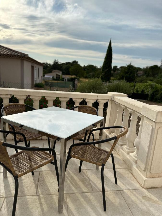 La Villa Du Rayol Saint Maximin 外观 照片